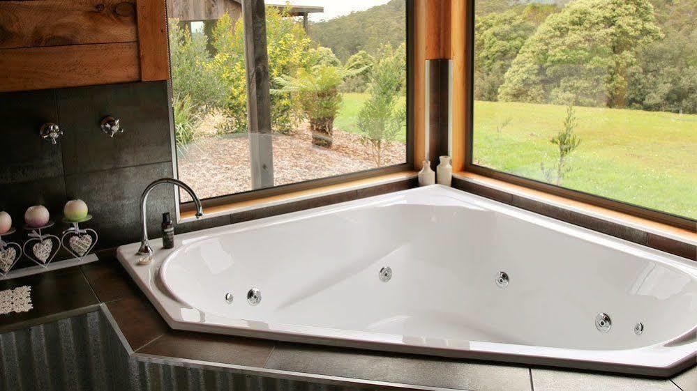 Rustic Hut Bush Retreat Penguin Exterior foto